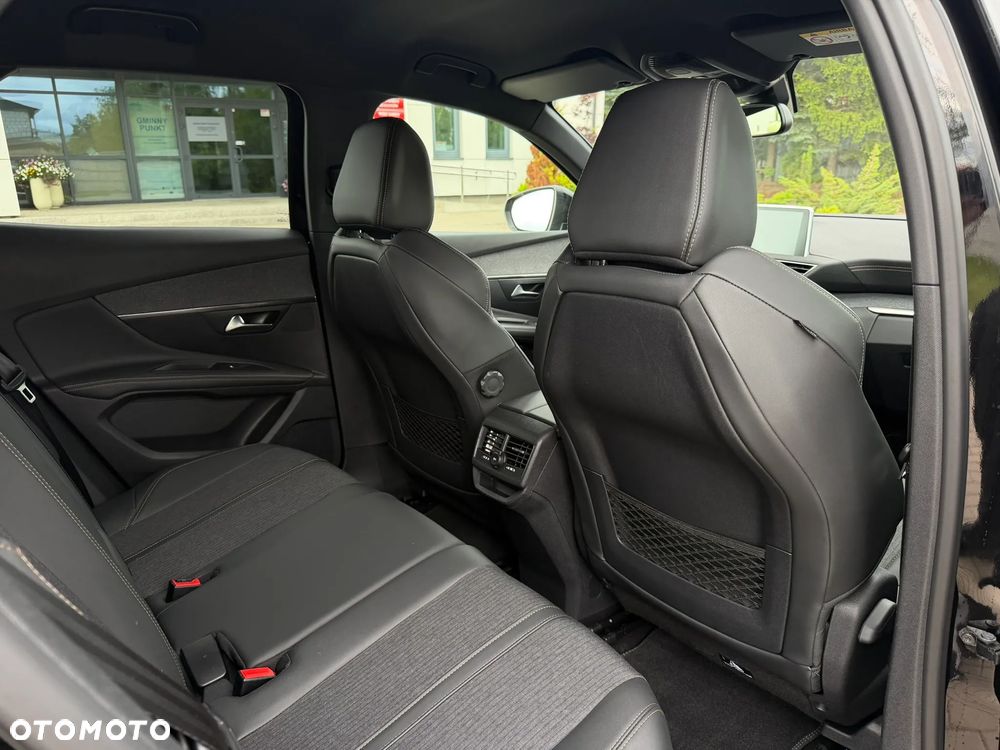 Peugeot 3008 1.2 PureTech GT Pack S&S EAT8 - 37