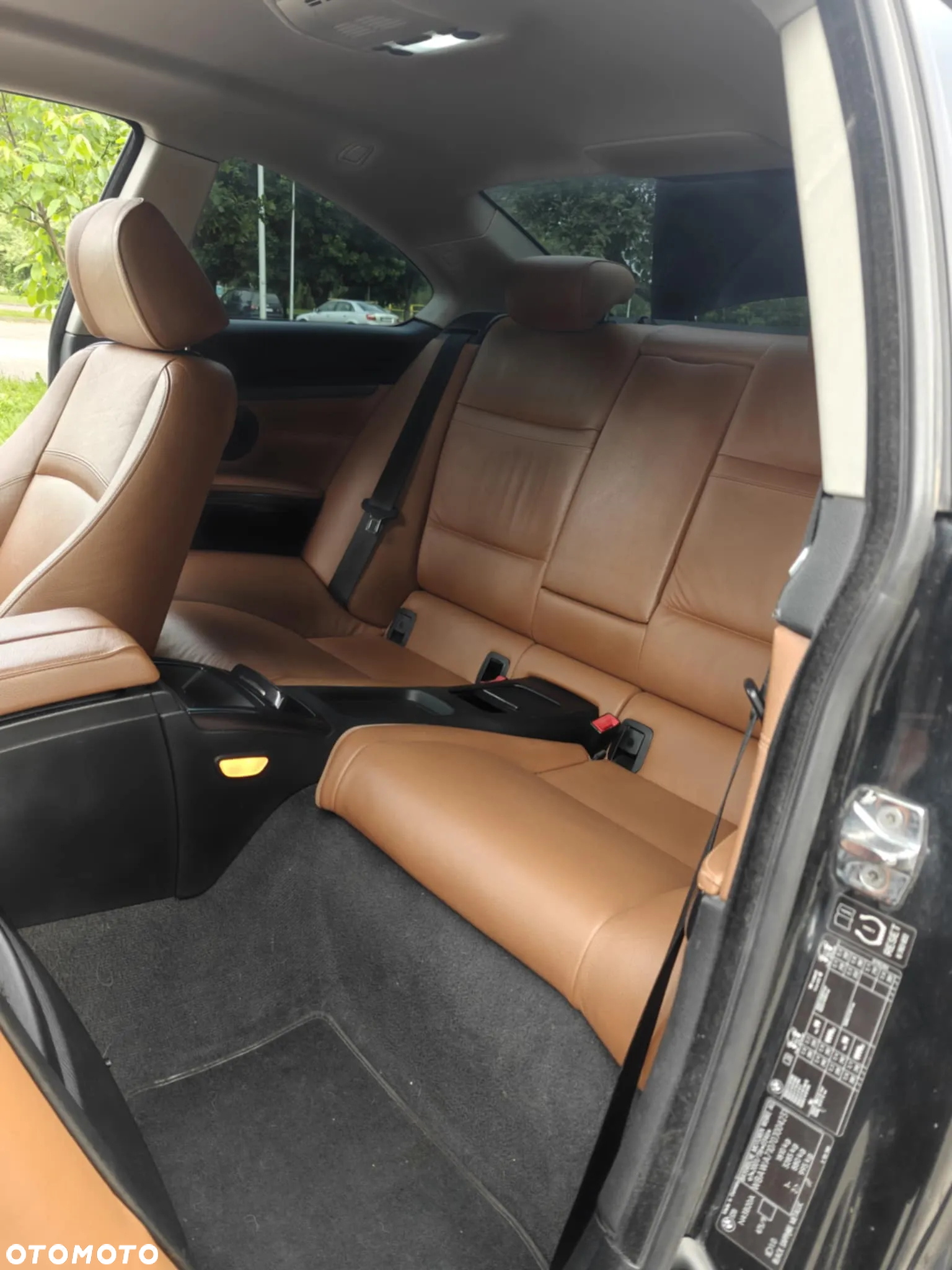 BMW Seria 3 320i Coupe - 7