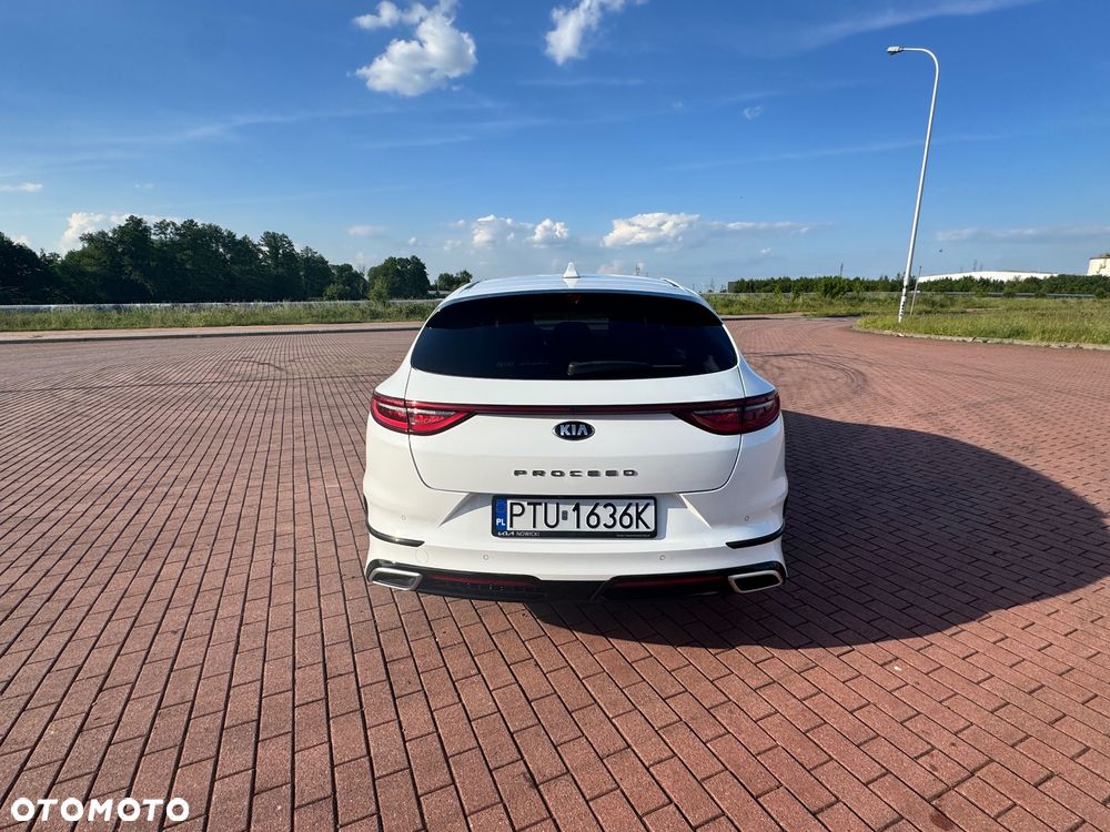 Kia ProCeed - 5