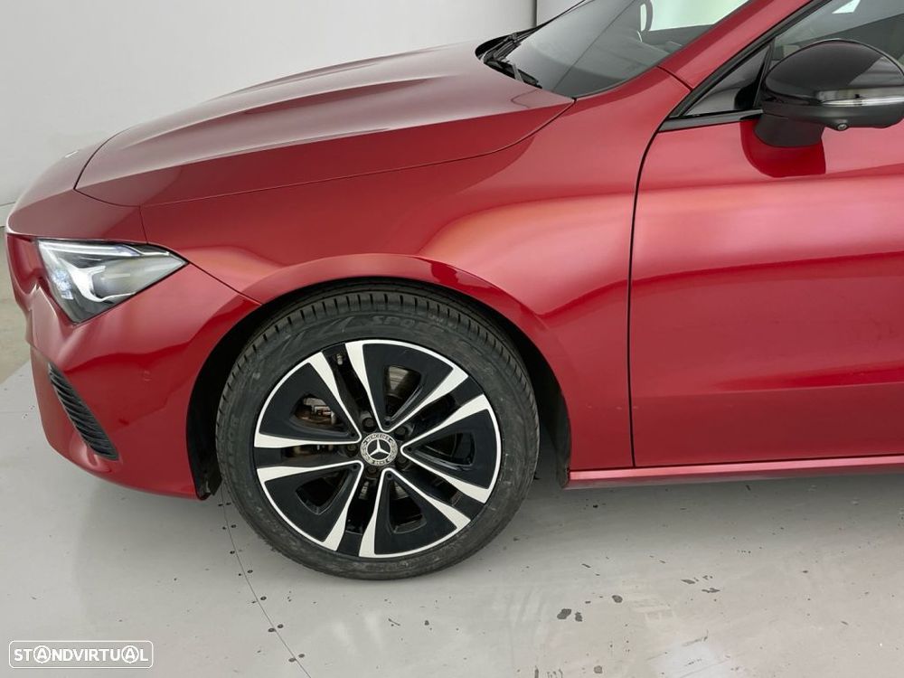 Mercedes-Benz CLA 220 d Shooting Brake AMG Line Aut. - 18