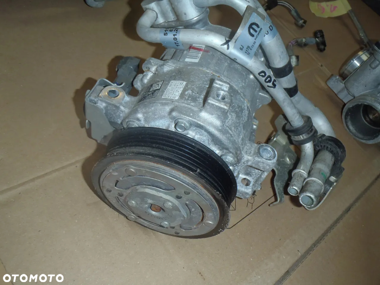 Wtryskiwacz wtrysk Bosch 0445110299 Fiat doblo bravo II opel sabb alfa brera guilietta spaider 1592.0 multijet - 3