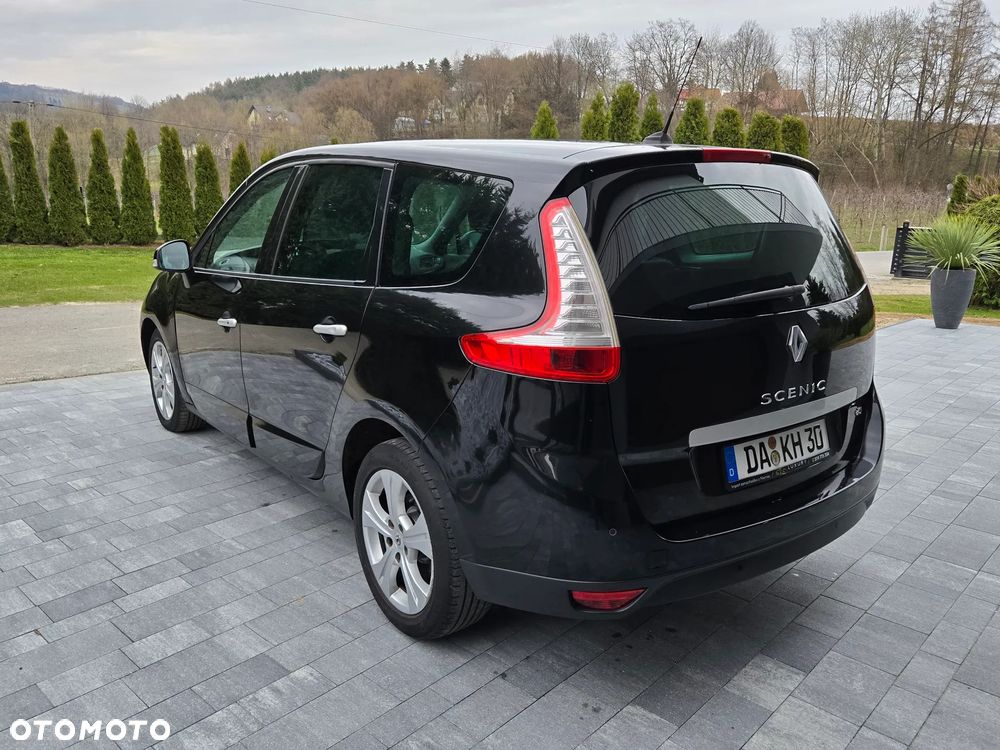 Renault Grand Scenic dCi 130 FAP Start & Stop Bose Edition - 26