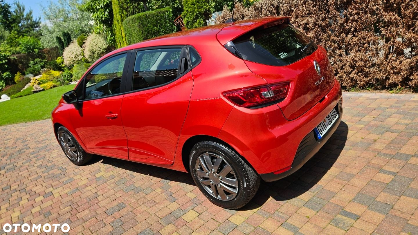 Renault Clio - 7