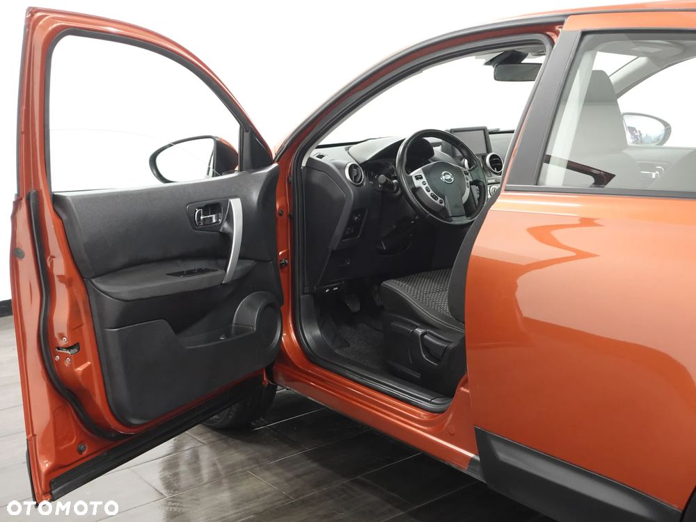 Nissan Qashqai 2.0 4 x 4 tekna - 18