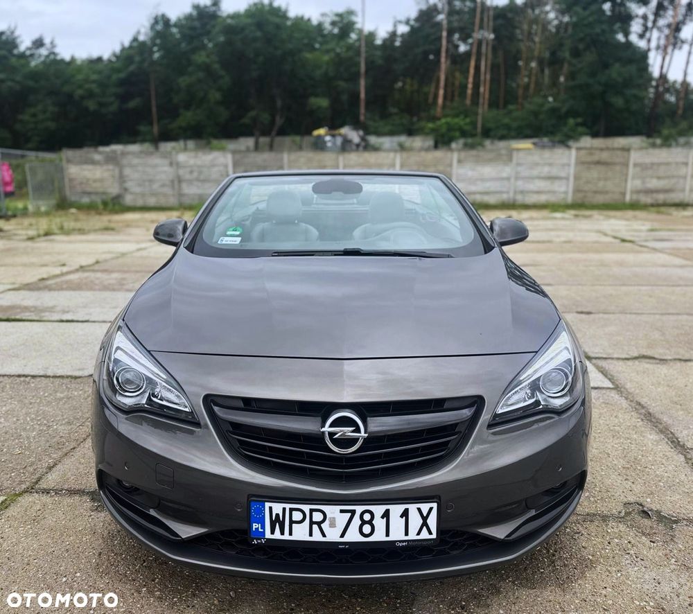Opel Cascada - 31