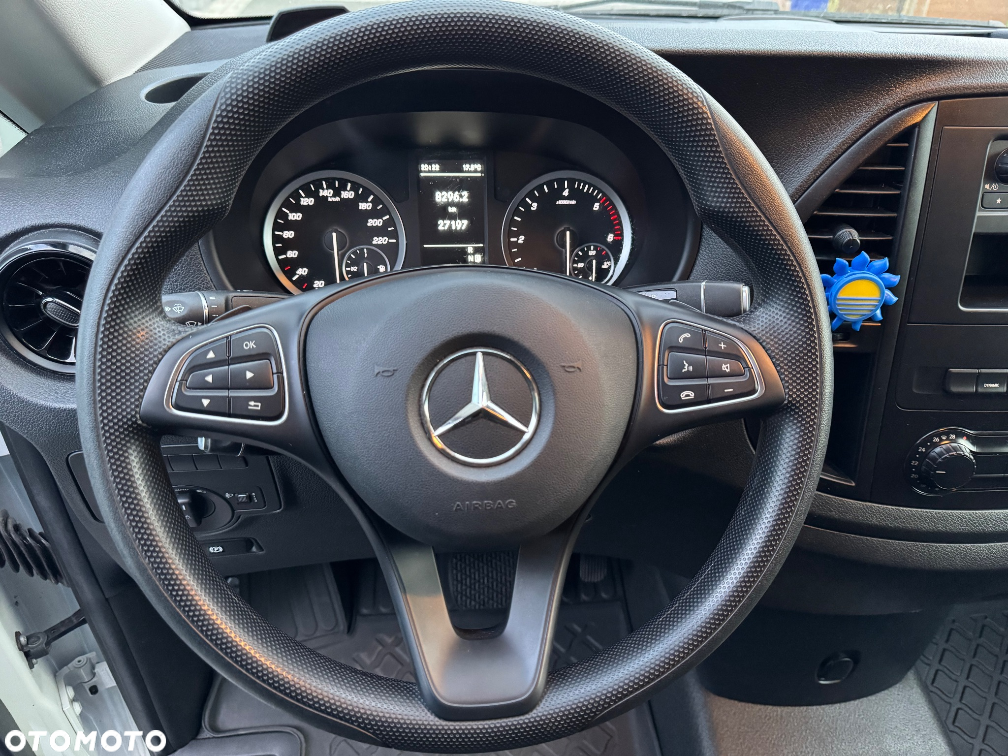 Mercedes-Benz Vito - 12
