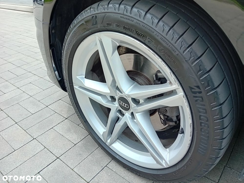 Audi A4 - 16