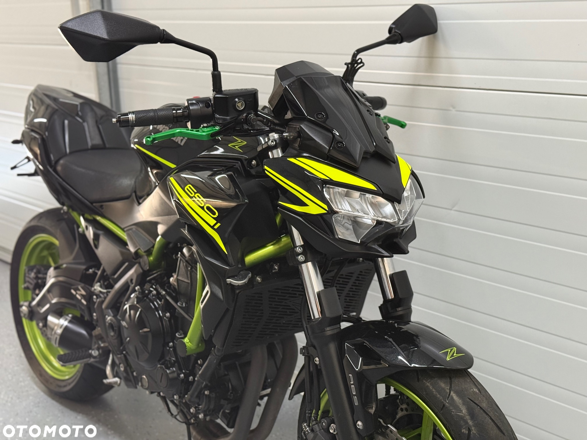 Kawasaki Z - 4