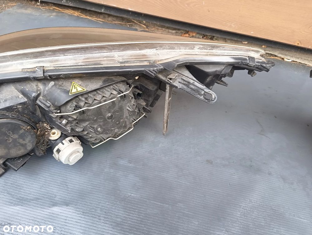 Renault Megane III MEGANE 3 lampa Xenon prawy przód 260100021R lewy przód 260606389R - 21