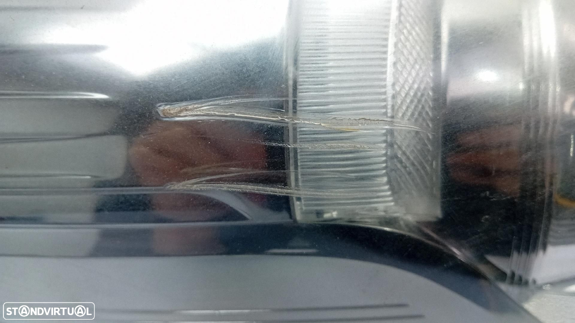 Ótica / farol direita TOYOTA iQ (_J1_) - 2