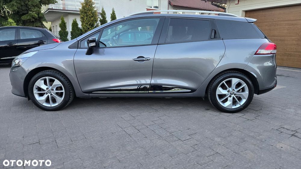 Renault Clio 1.2 16V 75 LIMITED - 4