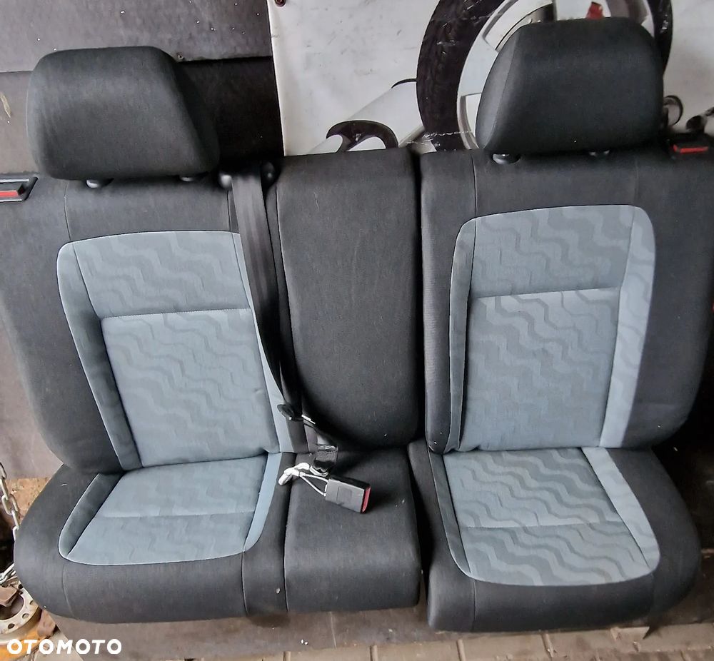 KANAPA TYŁ SKODA FABIA II HB - 1