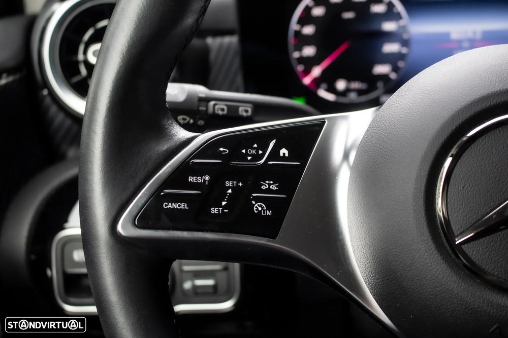 Mercedes-Benz A 250 e - 14