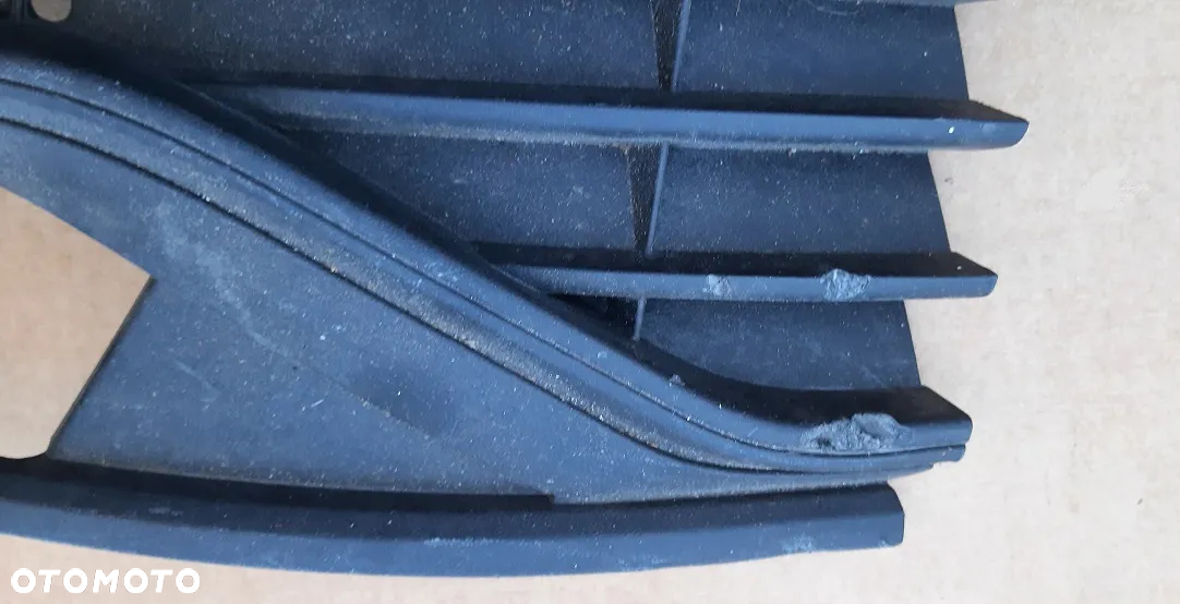 VW Polo 6C kratka zderzaka przedniego lewa 6C0853665J - 2