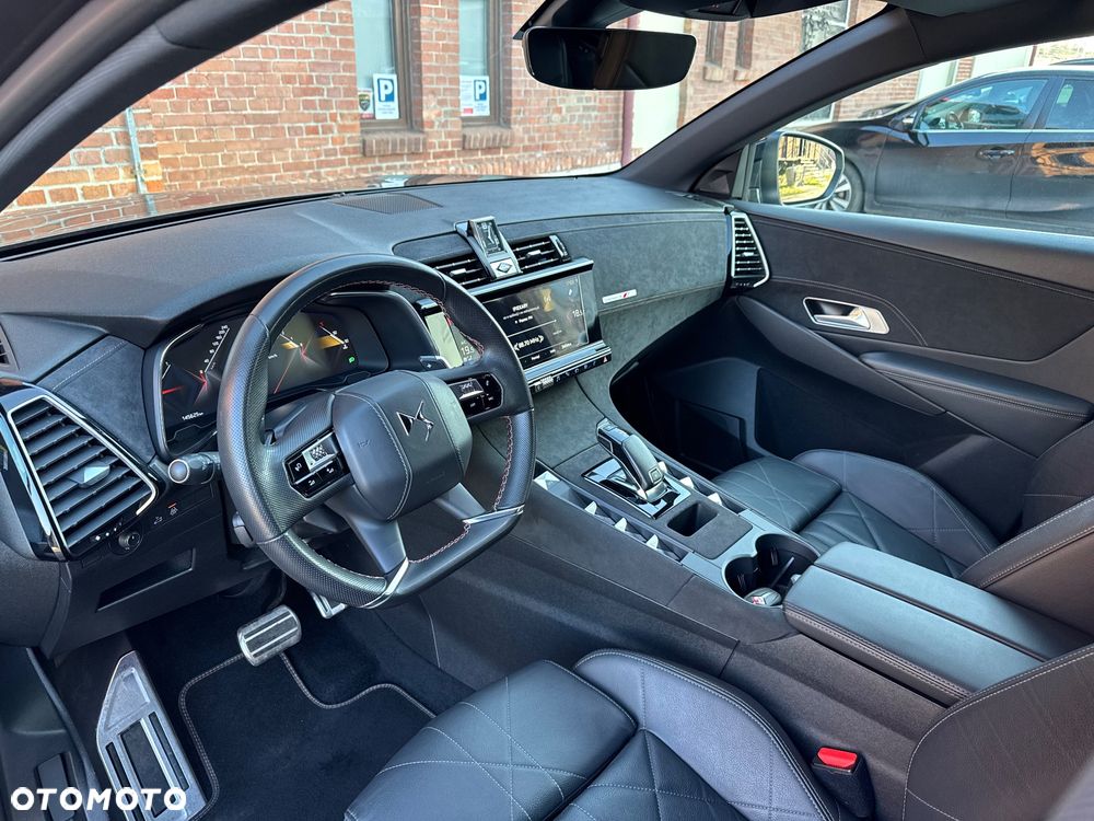 DS Automobiles DS 7 Crossback 1.6 PureTech Performance Line + - 22
