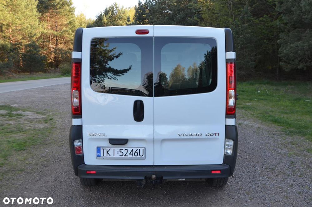 Opel Vivaro - 8
