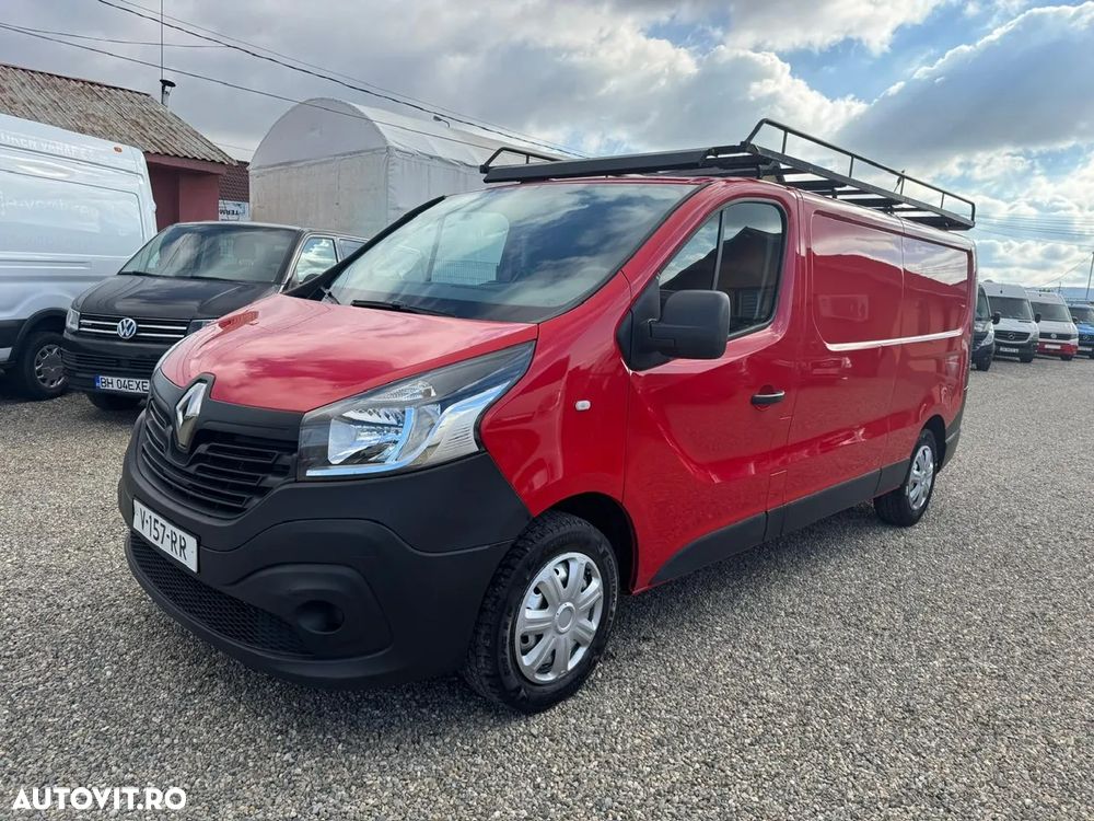 Renault TRAFIC - 1