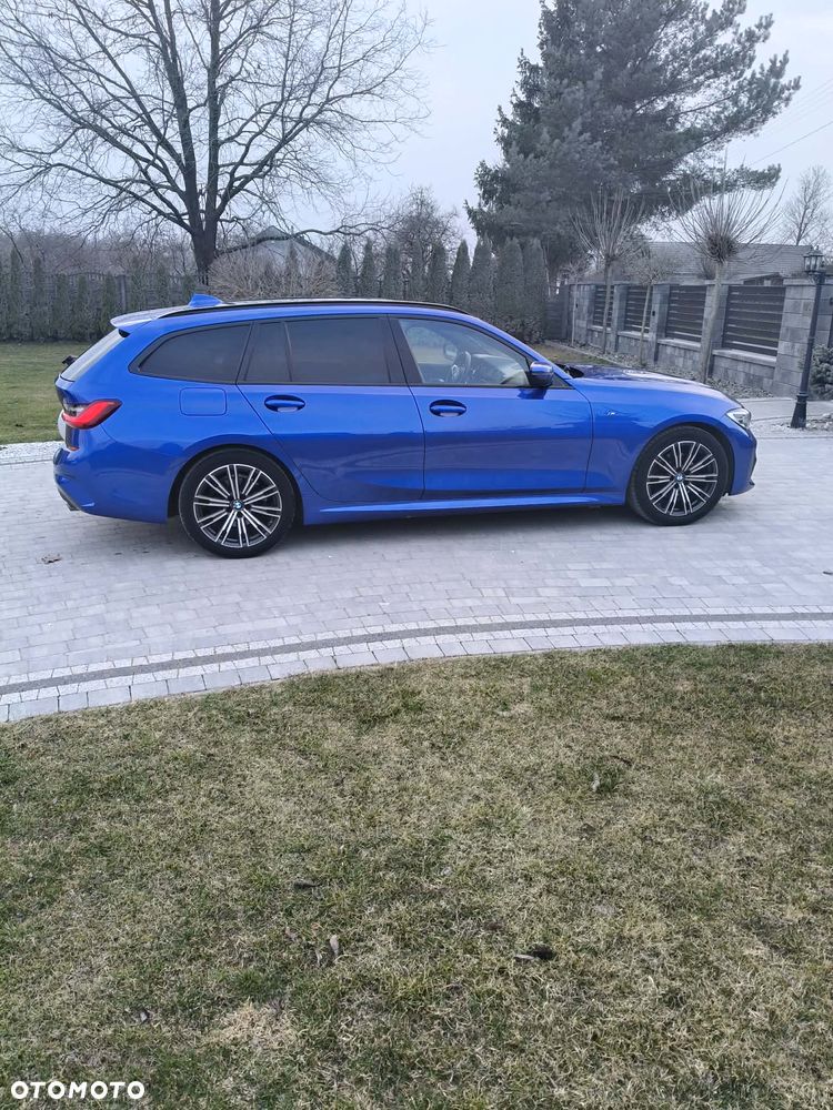 BMW Seria 3 320d xDrive Edition M Sport Shadow - 6