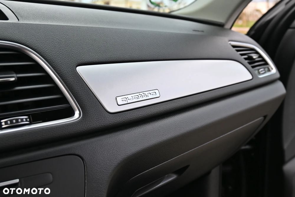 Audi Q3 2.0 TDI Quattro Design S tronic - 39