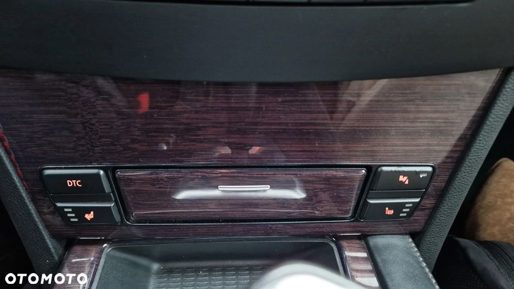 BMW Seria 5 535d Edition Exclusive - 24