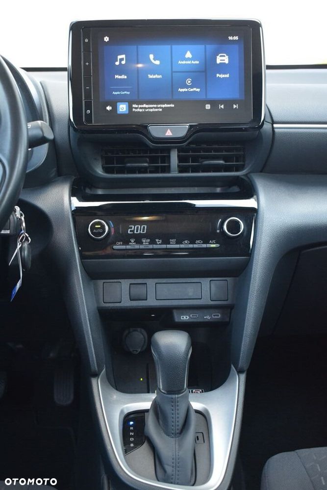 Toyota Yaris Cross Hybrid 1.5 Comfort - 16