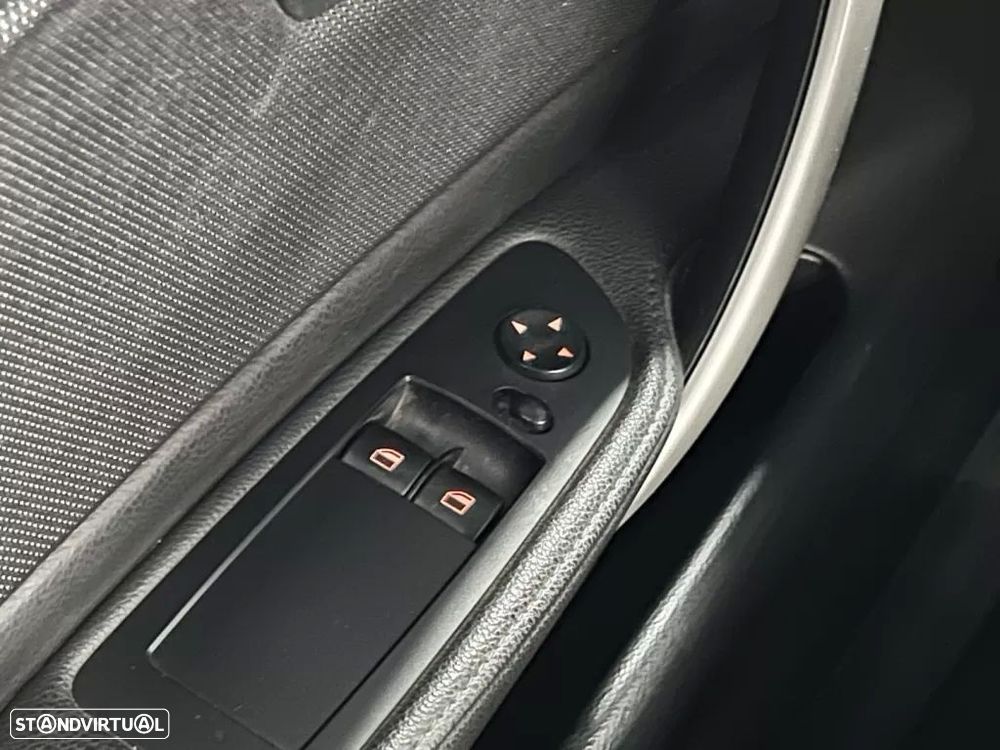 BMW 118 d Coupe - 27