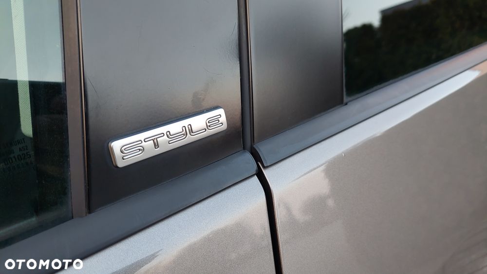 Volkswagen Golf Plus 1.2 TSI Style - 25