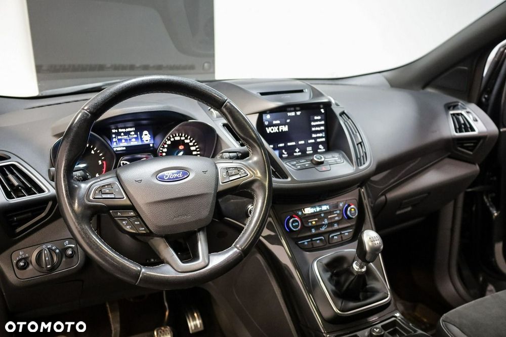 Ford Kuga 2.0 TDCi 4x2 ST-Line - 14