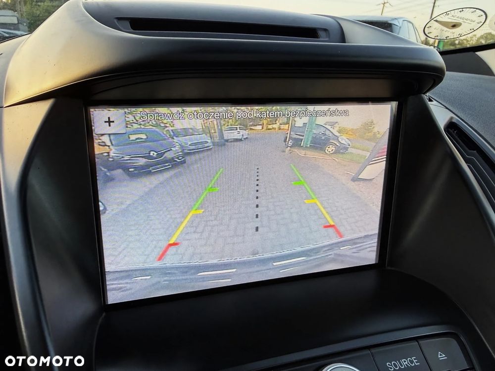 Ford Kuga 2.0 TDCi 4x2 Titanium - 21