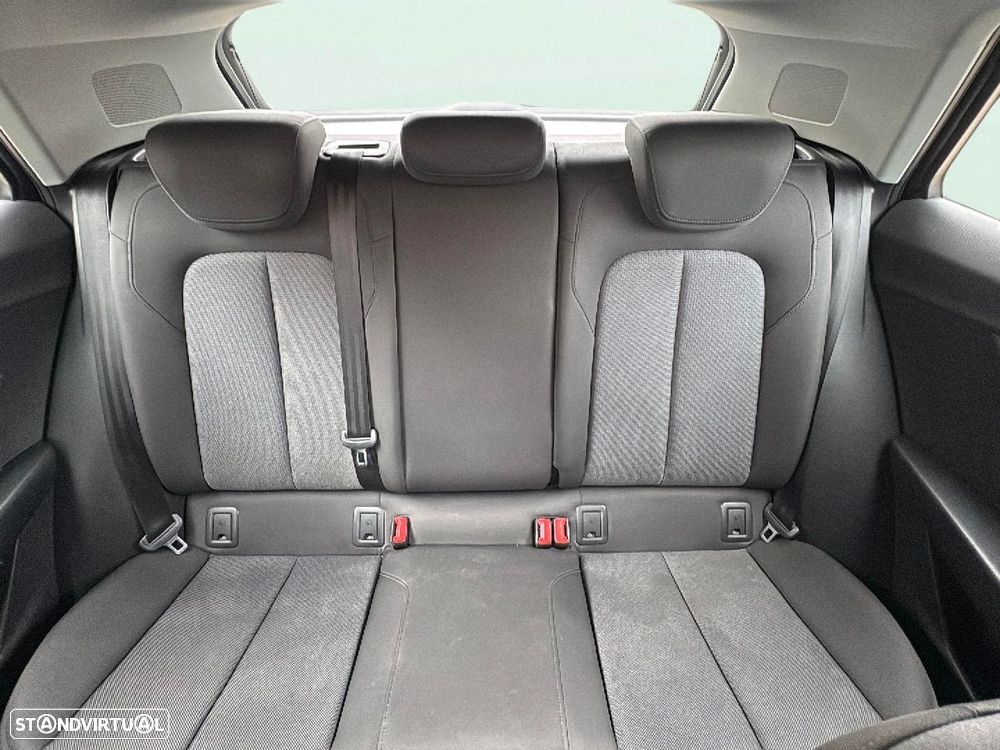 Audi Q2 30 TDI S tronic - 17
