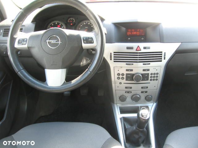 Opel Astra 1.6 Enjoy - 14
