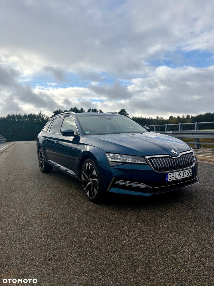 Skoda Superb 2021 photo 2