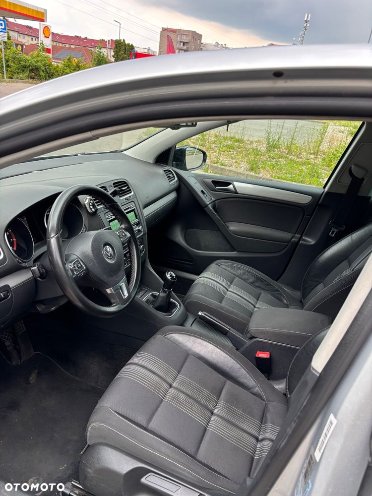 Volkswagen Golf 1.2 TSI BlueMotion Technology MATCH - 9