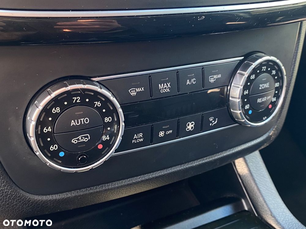 Mercedes-Benz GLS - 18