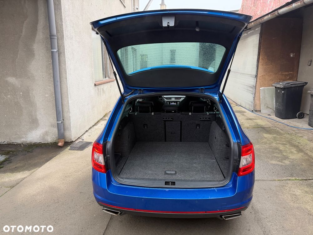 Skoda Octavia 2.0 TDI (Green tec) RS - 32