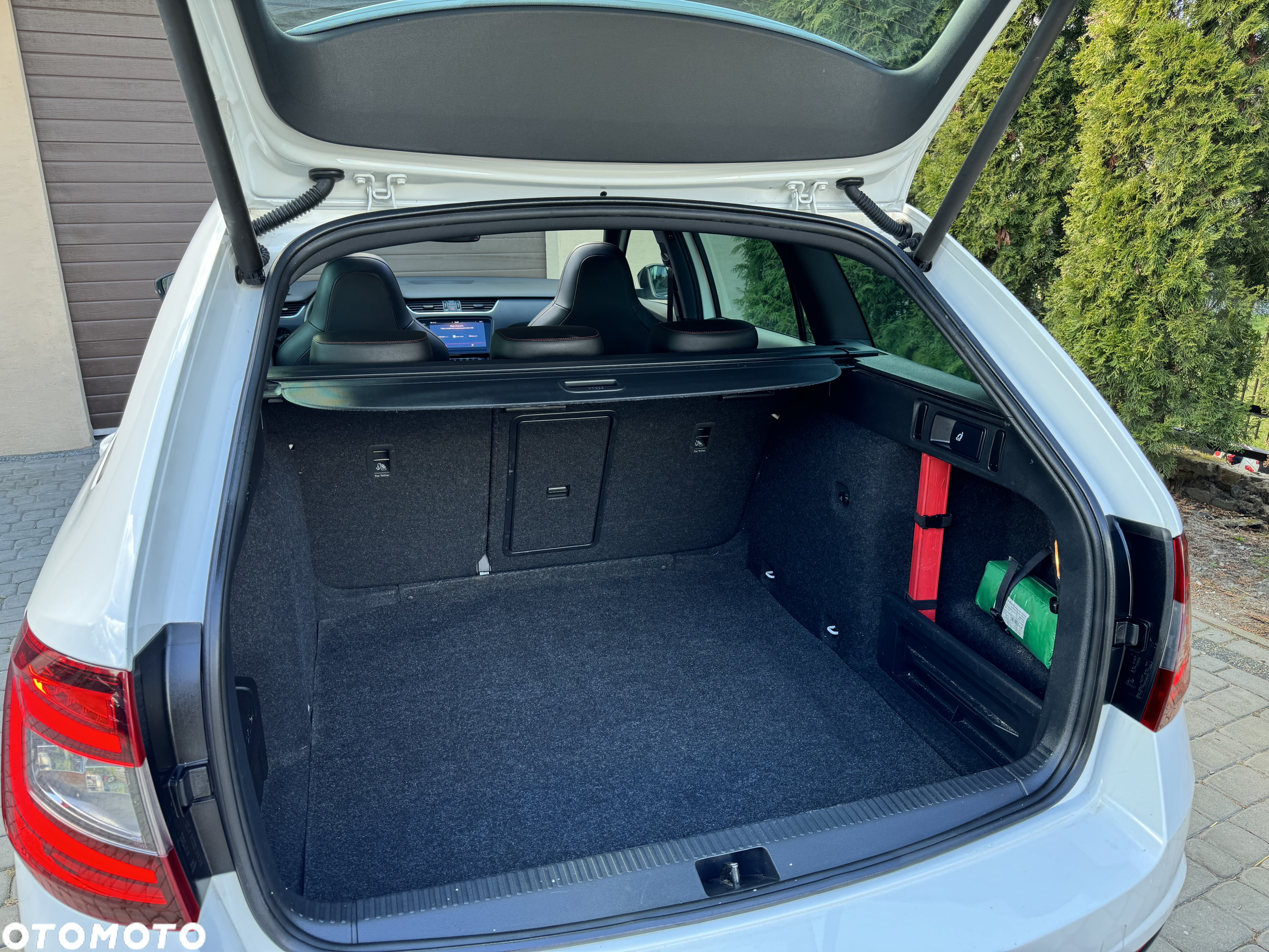 Skoda Octavia 2.0 TDI 4x4 DSG RS - 35