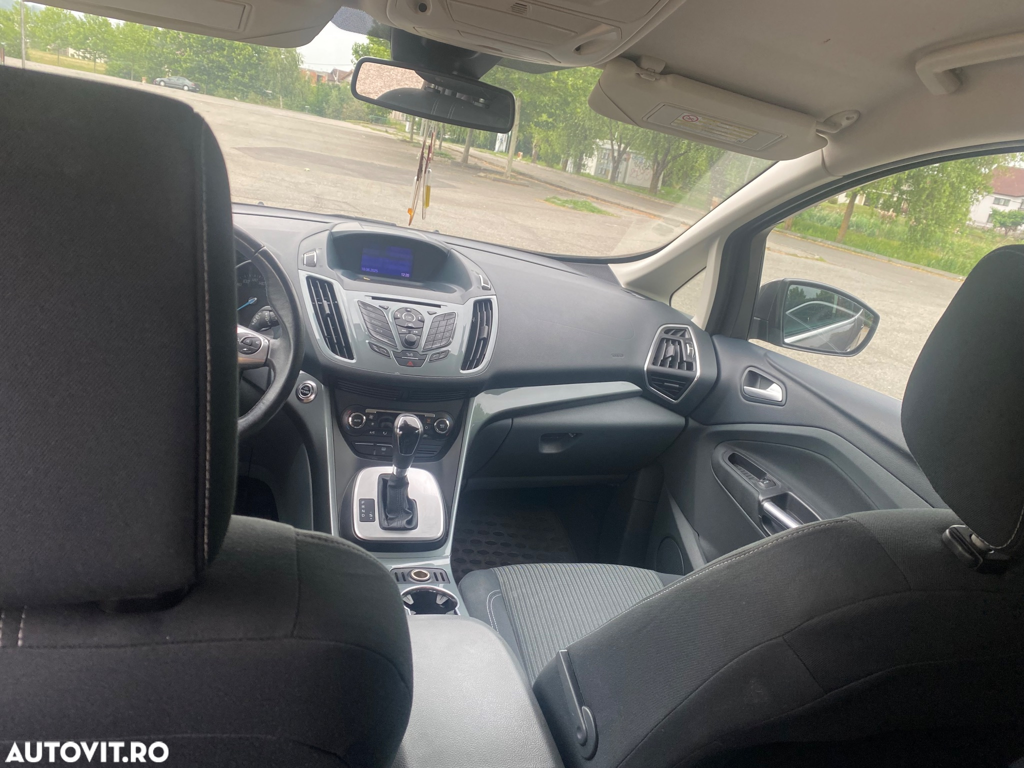 Ford C-Max - 12