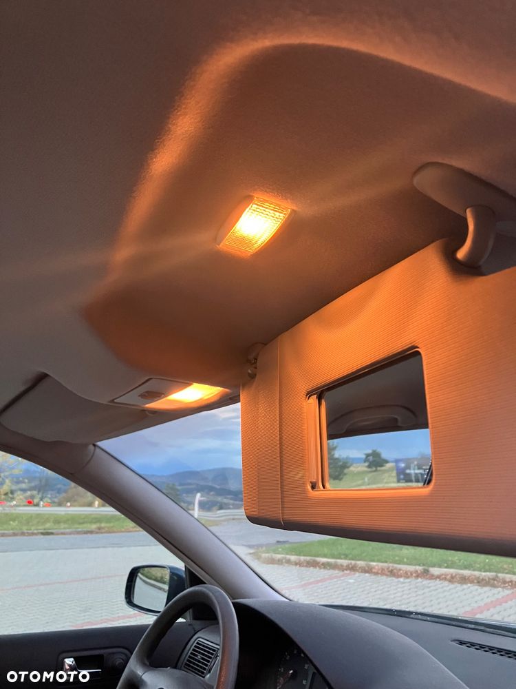 Volkswagen Golf IV 1.4 Trendline - 22