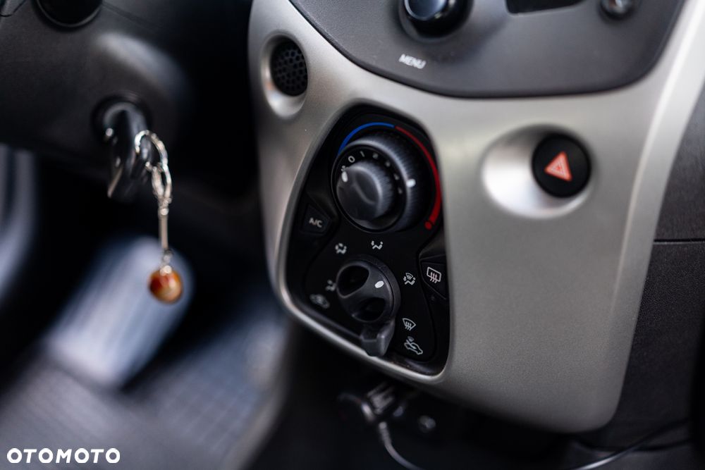 Toyota Aygo - 10