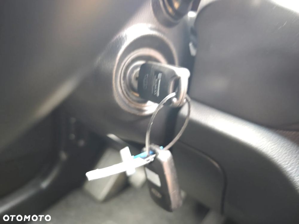 Kia Sportage 2.0 CRDI 4WD Attract - 23