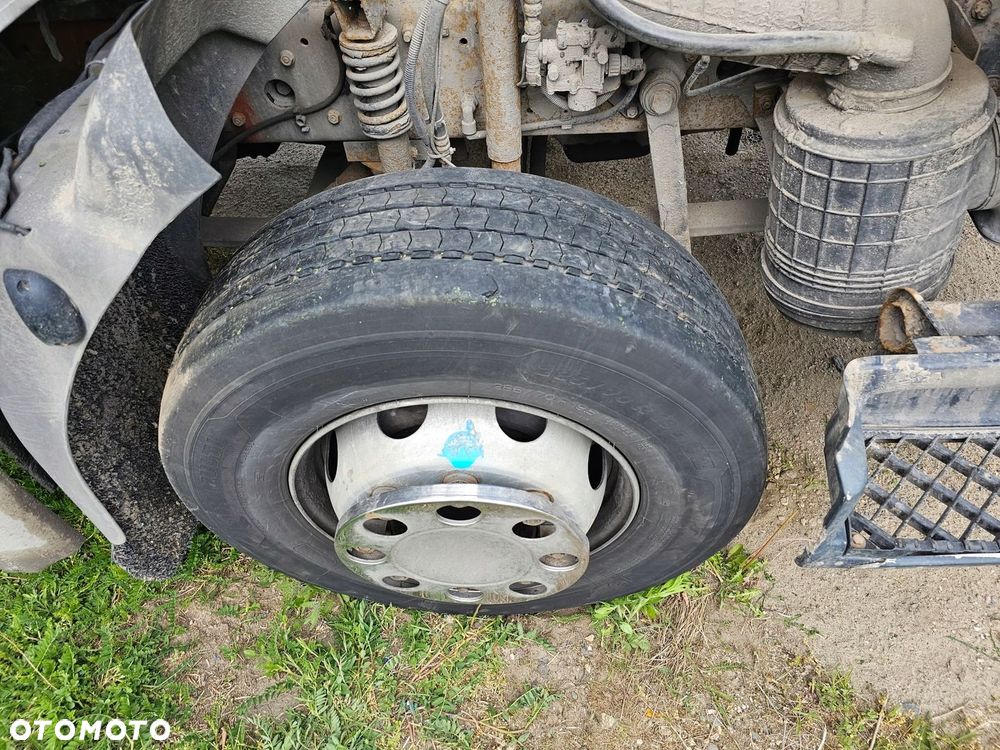 KOŁO FELGA OPONA OPONY ZAPAS RENAULT MIDLUM MICHELIN XMULTI 285/70 R 19,5 M+S - 1