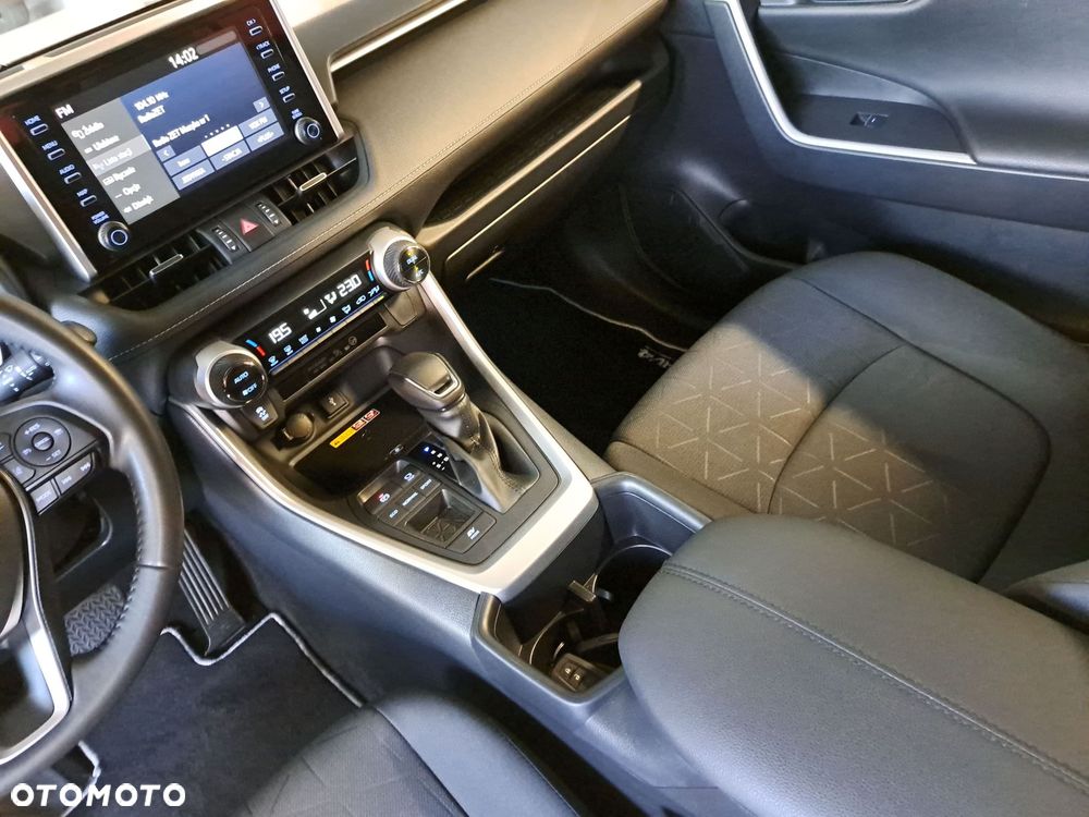Toyota RAV4 2.5 Hybrid Comfort 4x2 - 26