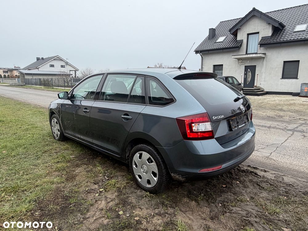 Skoda RAPID 1.2 TSI Style Plus - 14
