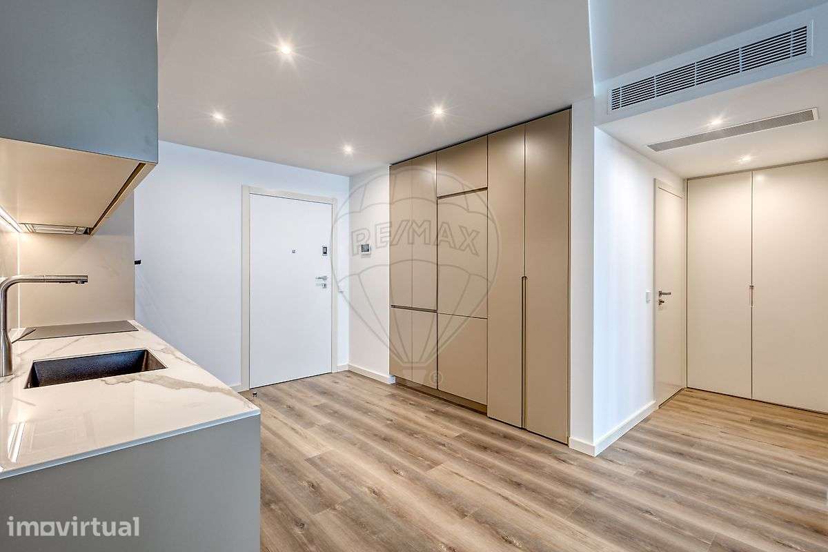 Apartamento T1 para arrendamento - Grande imagem: 3/24