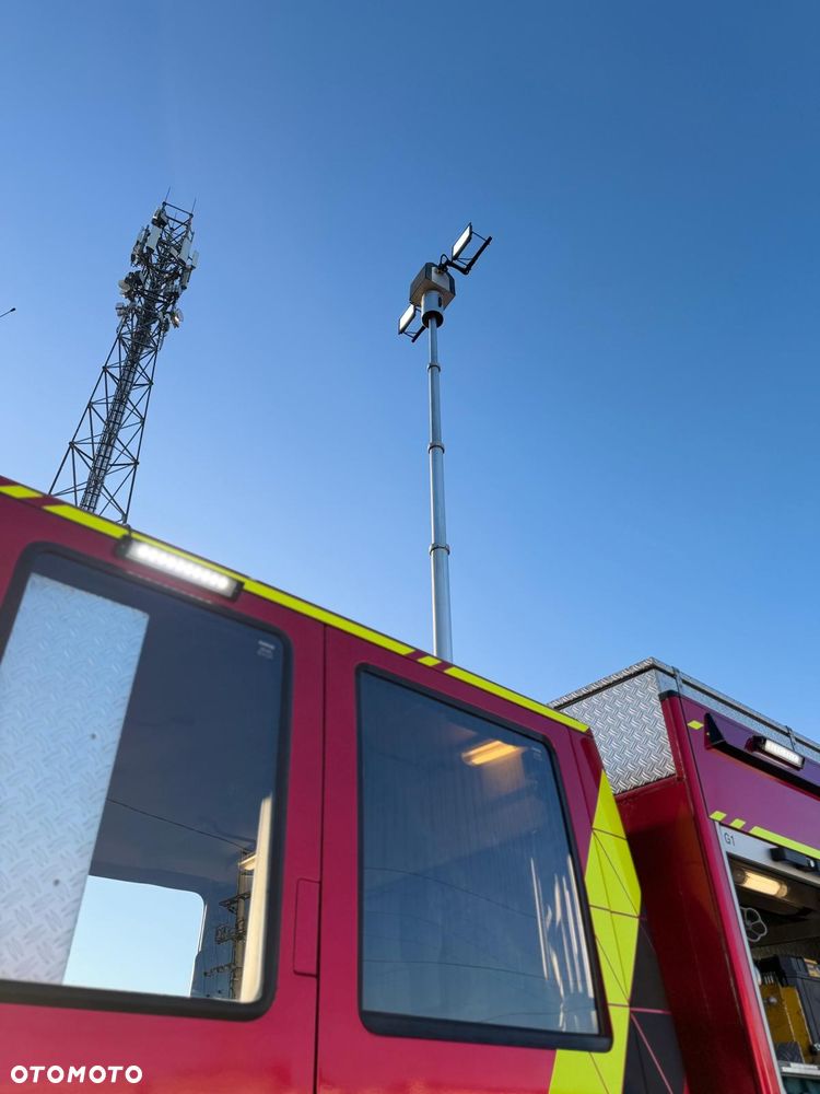 Mercedes-Benz Mercedes Atego GBA Wóz Strażacki 3t wody, Wysokie prześwity, Maszt oświetleniowy - 25