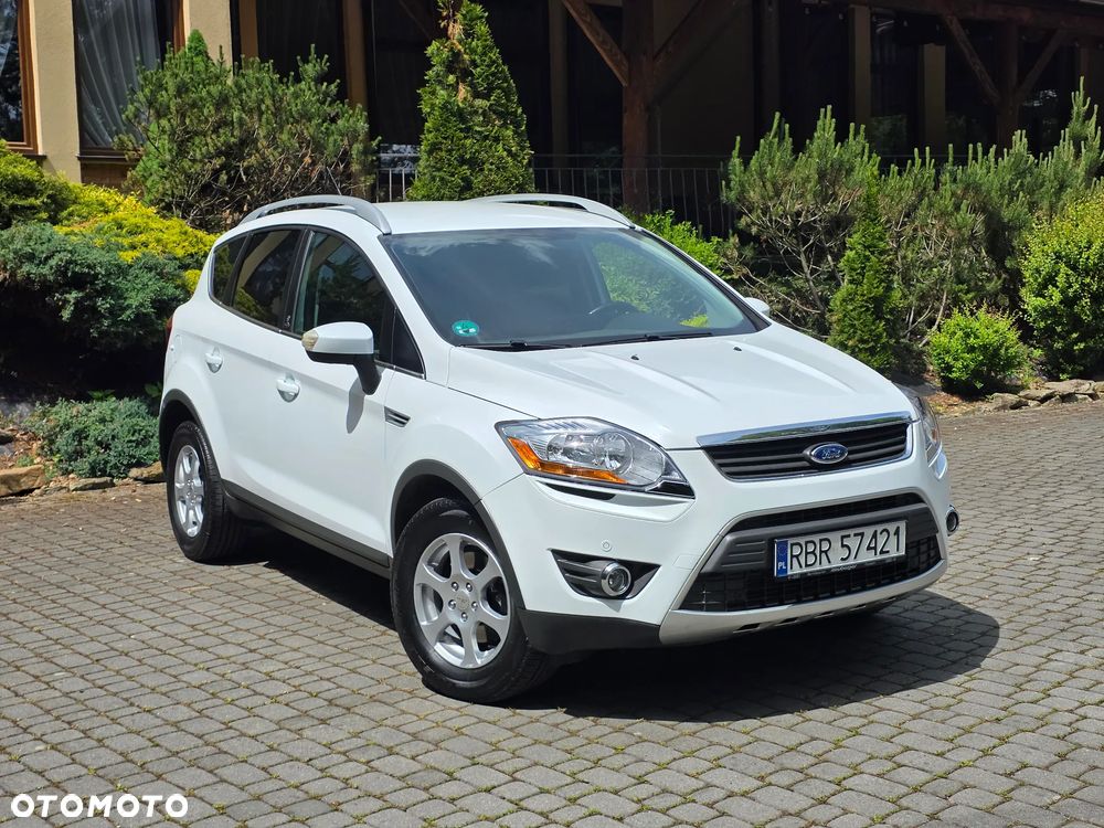Ford Kuga - 2
