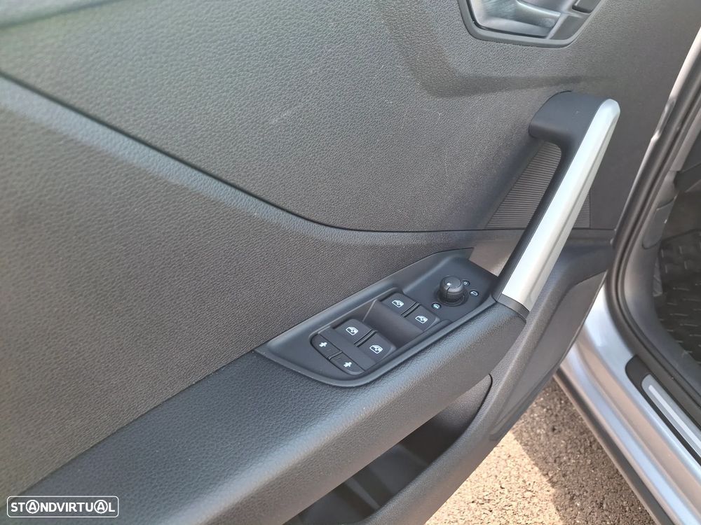 Audi Q2 35 TDI Advanced S tronic - 13