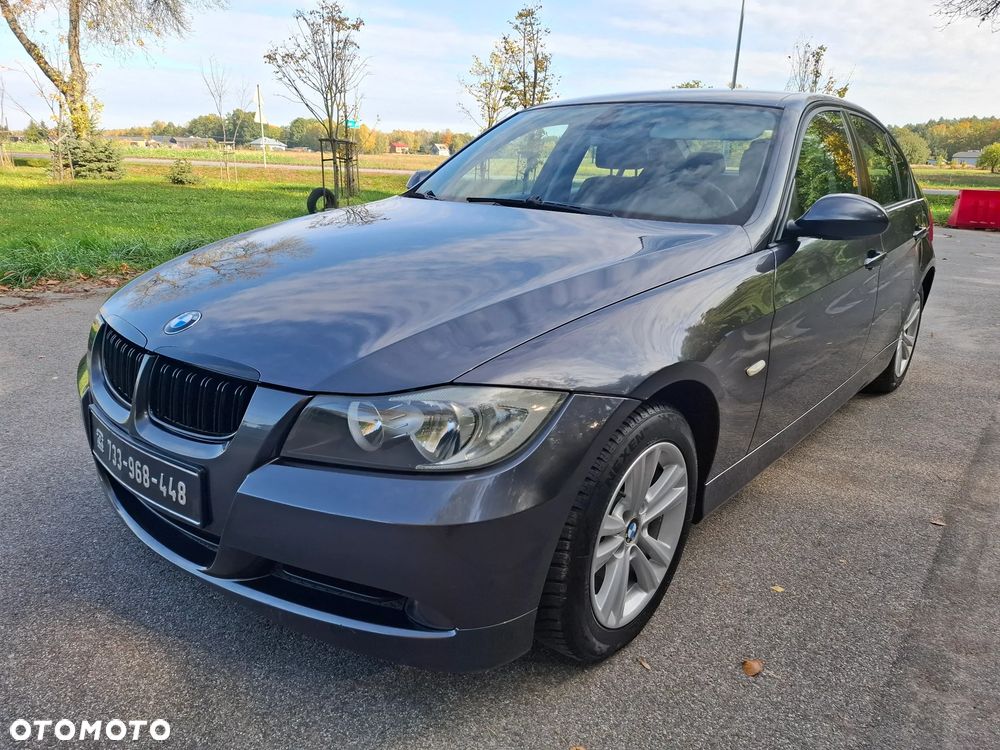 BMW 3 Series 2006 photo 2