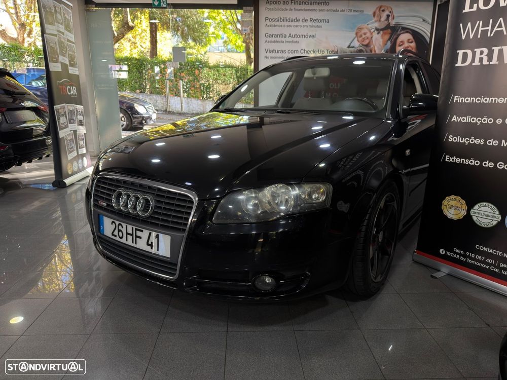 Audi A4 Avant 2.0 TDi S-line - 4