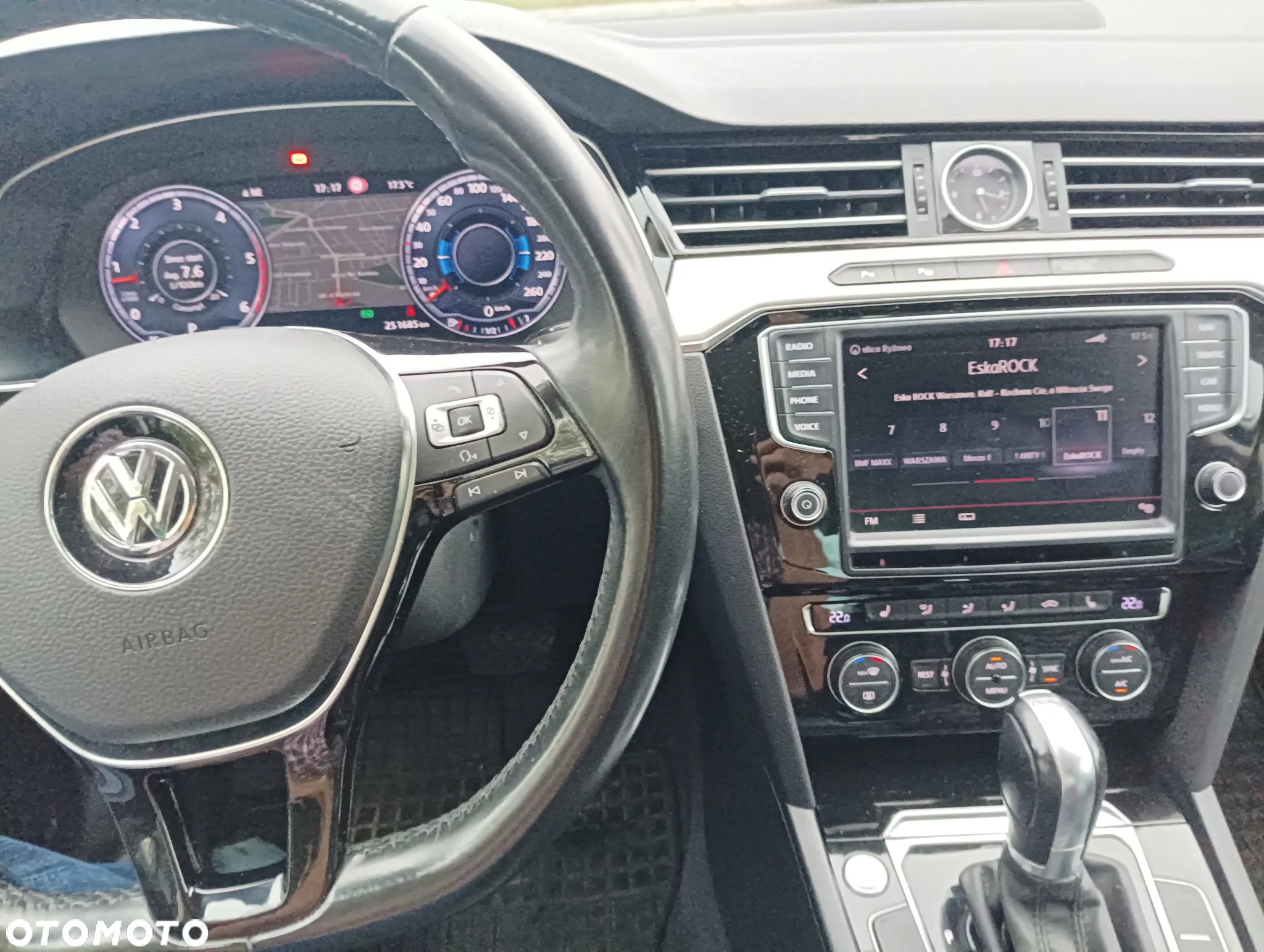 Volkswagen Passat - 5
